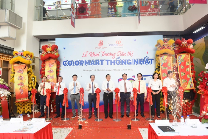 người dân phường đông hòa có thêm điểm mua sắm hiện đại ngay tại bcons city mall (2)